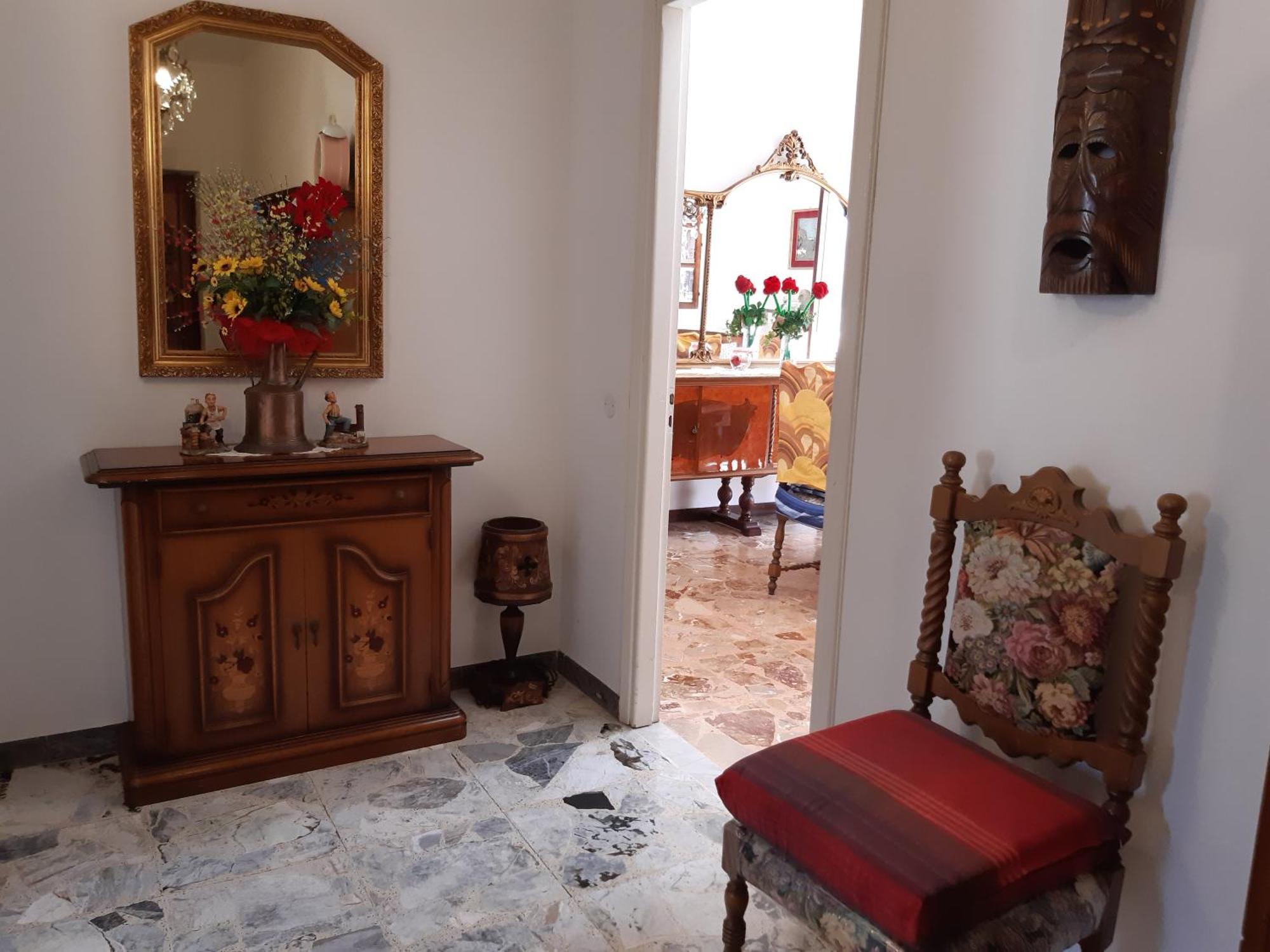 Giaveno, Apartment "Margherite" A Pochi Passi Dal Centro, Wifi Luaran gambar